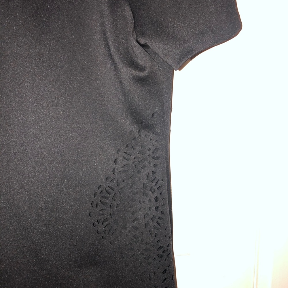 Tahari Laser Cut Shift Dress - Picture 3 of 7